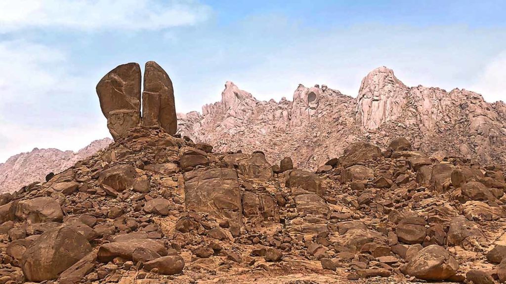 Saudi Arabia offers first-ever Christian tour for tourism!