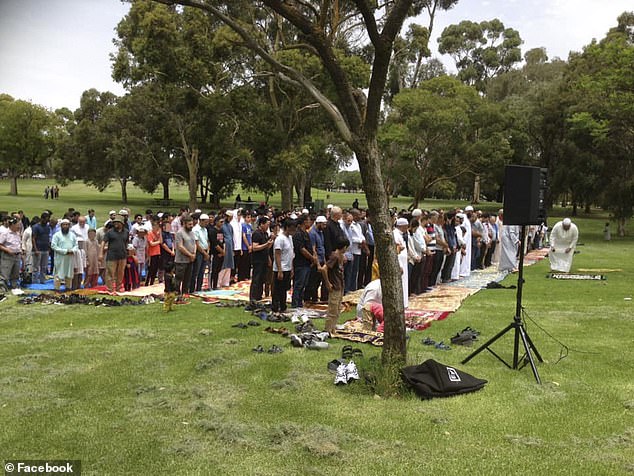 Australian Muslims pray for rain in bush fire and drought-ravaged areas