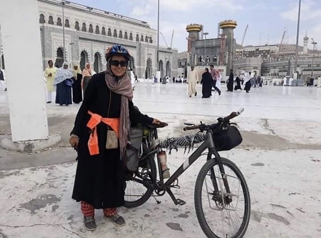 Sara Haba First Lady To Reach Makkah on Bicycle by a 53-day journey from Tunisia to Mecca.