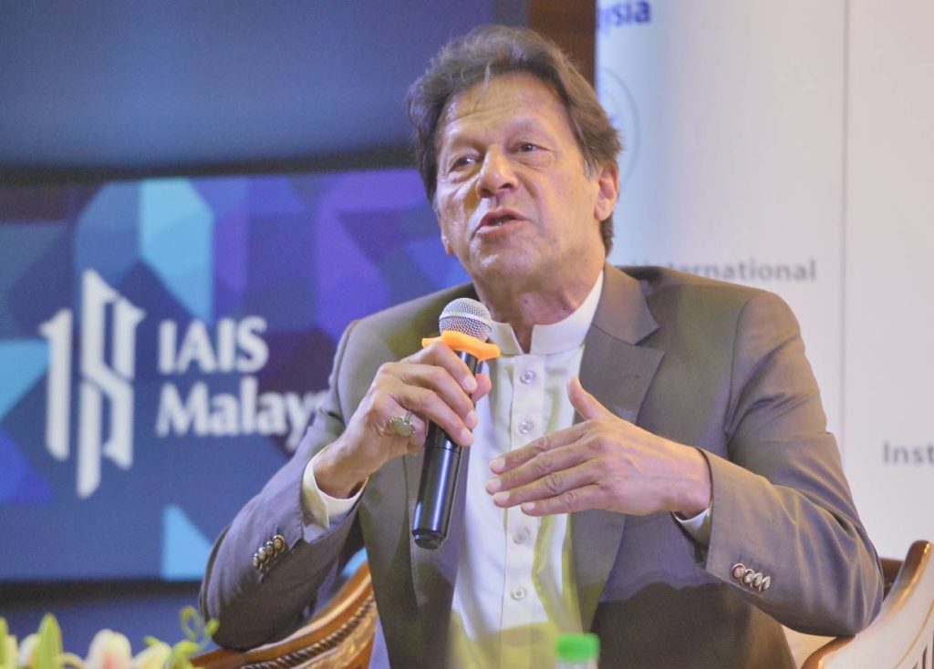 Imran Khan blames Muslim leaders for Islamophobia.