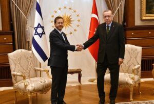 Israel's president meets Recep Tayyip Erdogan in Turkey