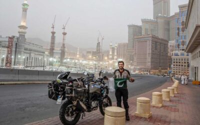 Pakistani man rides motorbike to perform umrah